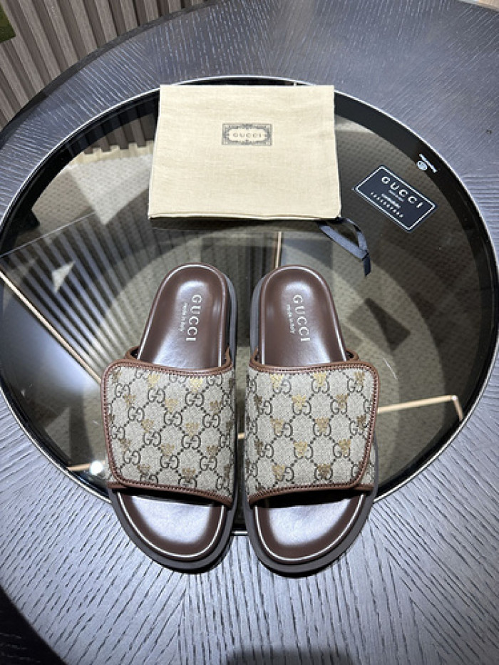 GUCC SLIPPERS