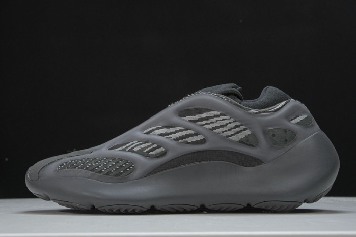 ADIDAS YEEZY 700 V3 “ALVAH”H67799