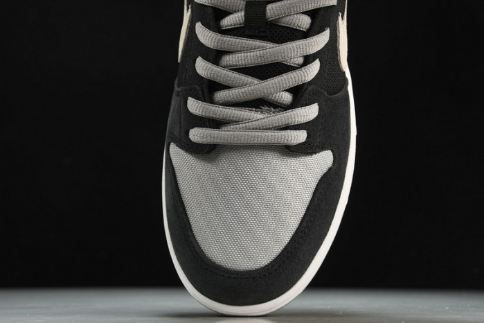 Nike Sb Zoom Dunk Low Pro Black/Wolf Grey-White-White 854866-001