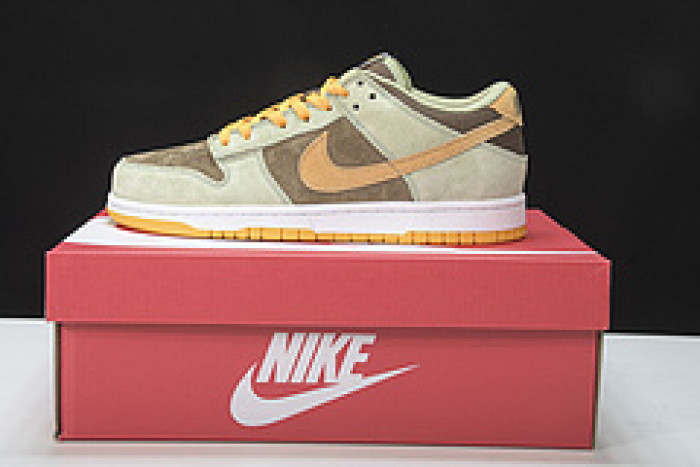Nike Dunk Low Dusty Olive DH5360-300