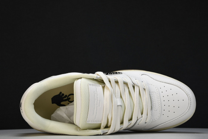 OF SNEAKER  FOR011702