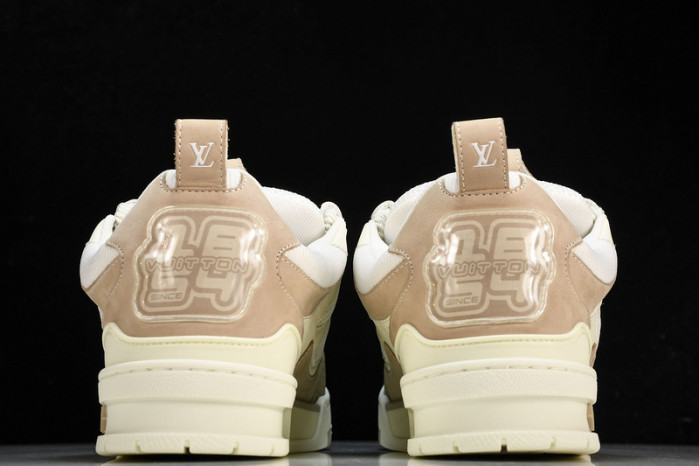 LV SNEAKER LOW  22202