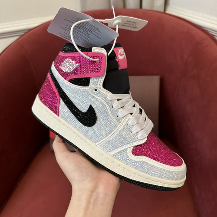 AIR JORDAN 1 RETRO  AJ-06