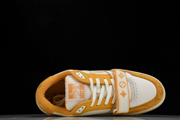 LV SNEAKER LOW  121205