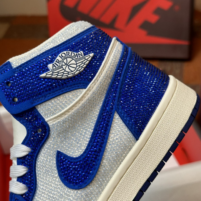 AIR JORDAN 1 RETRO  AJ-19