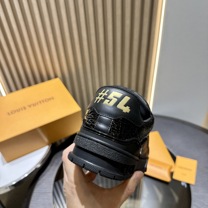 LV SNEAKER LOW FOR-LV203