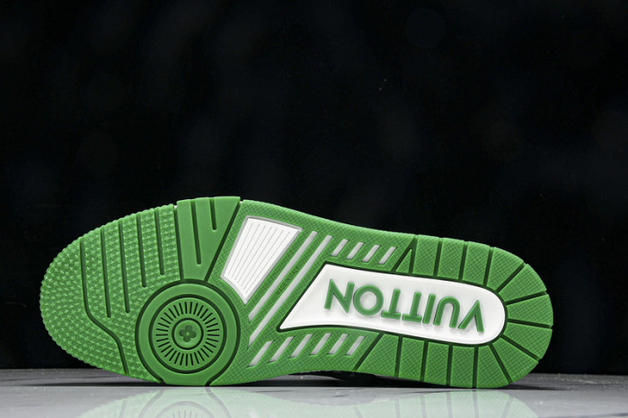 LV SNEAKER LOW FOR-LV230