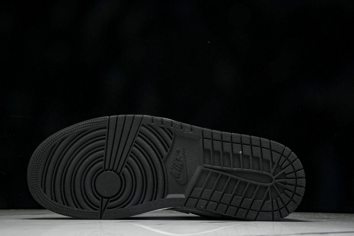 Air Jordan 1 Low  553558-043