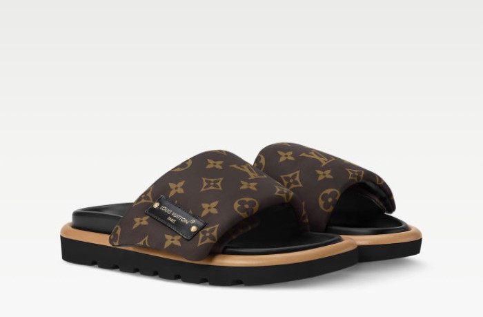 LV SLIPPERS