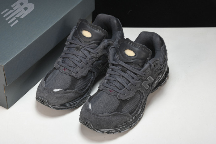 New Balance yeeshoes  M2002RDB