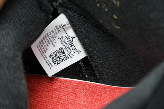 Air Jordan 5 “Black Metallic Reimagined”  HF3975-001