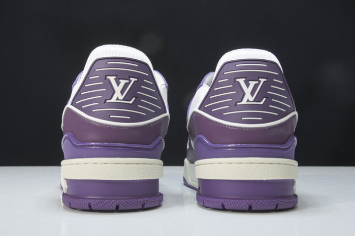 LV SNEAKER LOW YEE-006