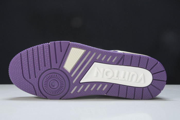 LV SNEAKER LOW YEE-006