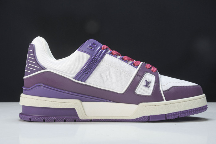 LV SNEAKER LOW YEE-006