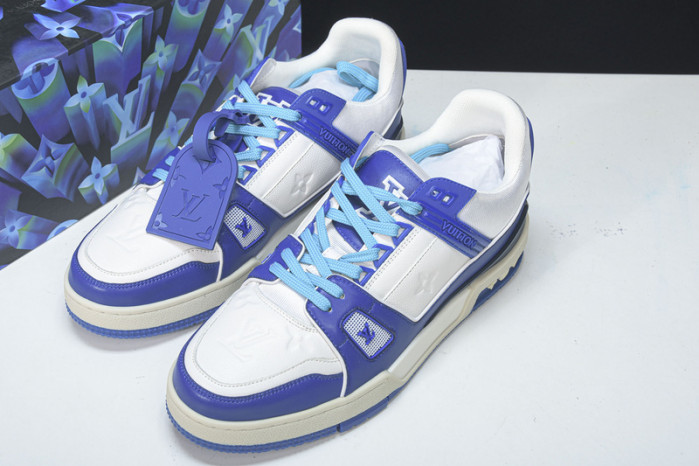 LV SNEAKER LOW YEE-007