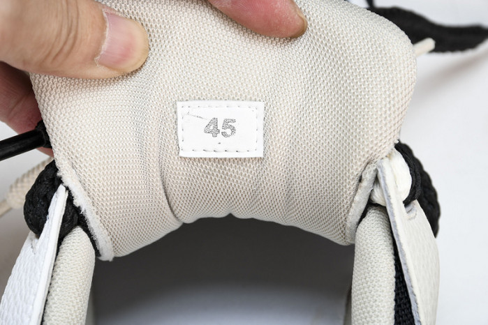 LV SNEAKER LOW FOR-LV25