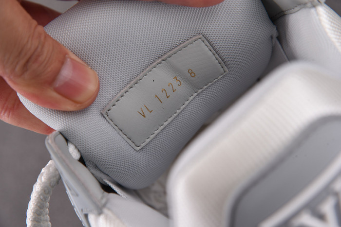 LV SNEAKER LOW FOR-LV51