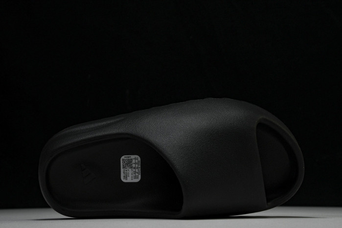 Yeezy Slide Onyx  HQ6448