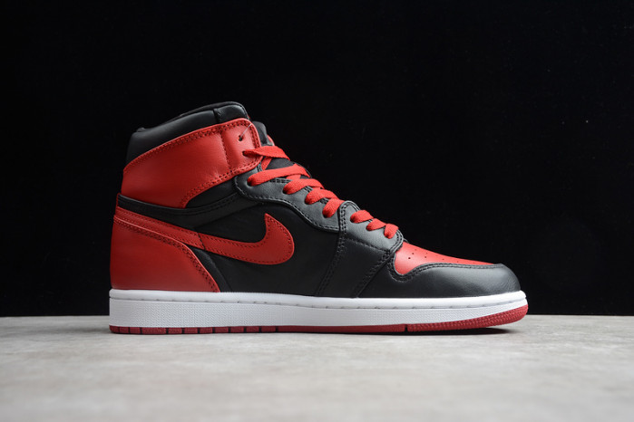 Air Jordan 1 Retro Banned (2011) 432001-001