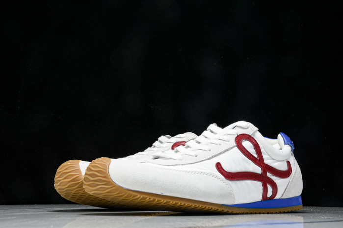 L*0ewe Ballet Runner  LW-FOR01