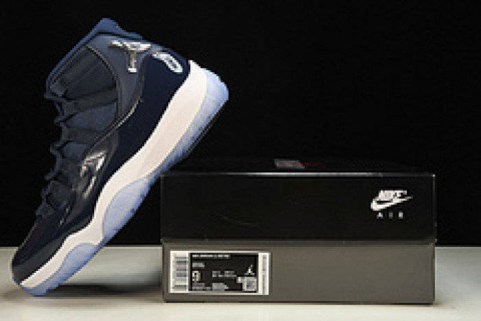 Air Jordan 11  378037-441