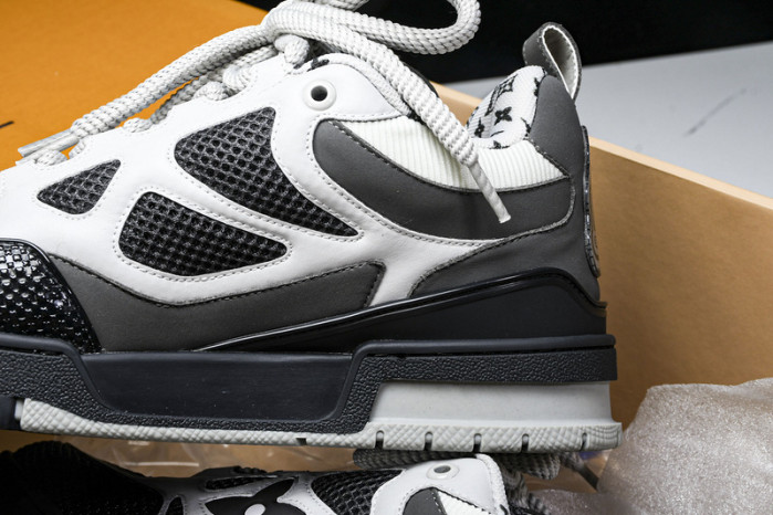 LV SNEAKER LOW  10801