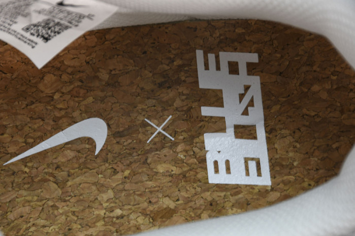 Nike Air Force 1 Low "Triple White" X Billie Eilish  DZ3674-100