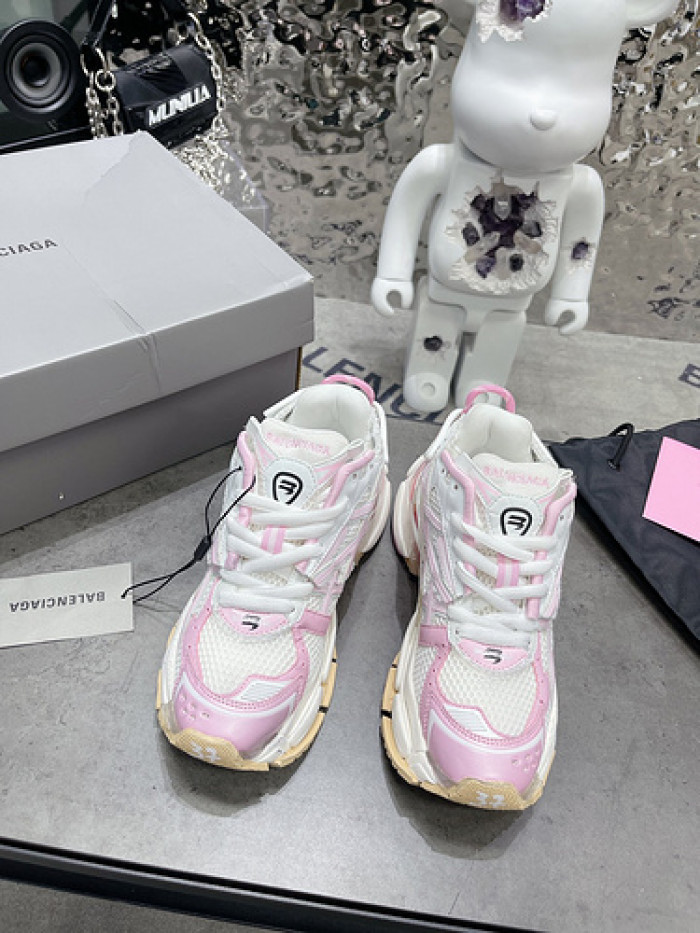 BLCG RUNNER    082701