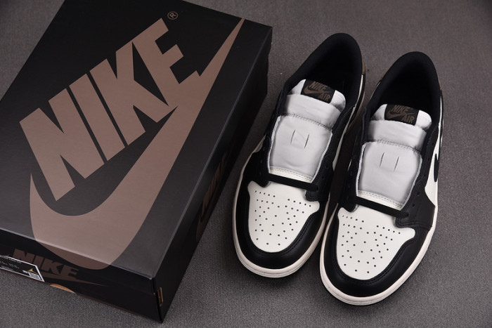 Air Jordan 1 Retro Low OG Mocha  CZ0790-102