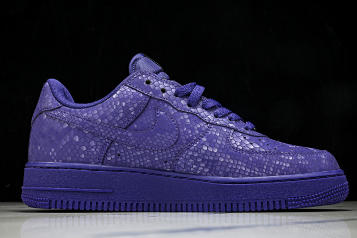 Kobe Bryant x Nike Air Force 1 Low “Court Purple”   IB0018-500