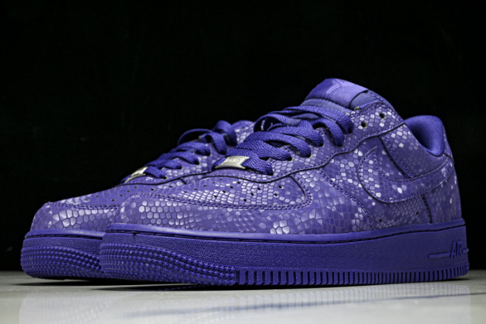 Kobe Bryant x Nike Air Force 1 Low “Court Purple”   IB0018-500