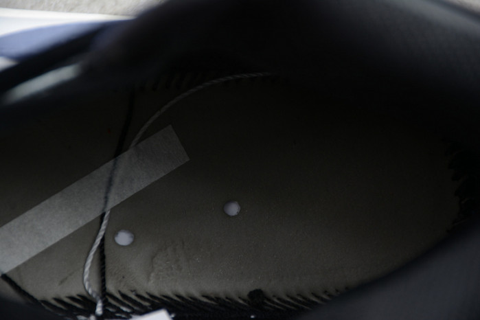 AIR JORDAN 1 RETRO HIGH OG “BLUE MOON” 555088-115