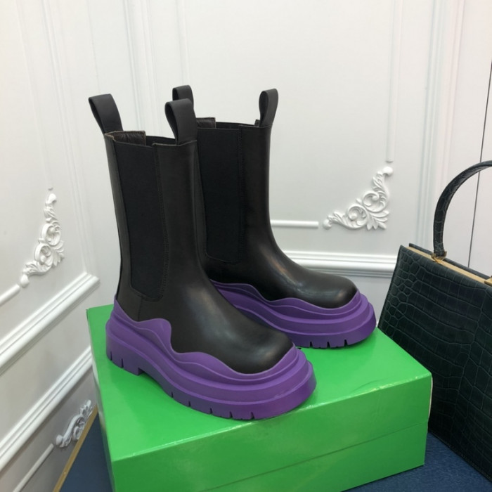 BOTEGA VENETA BOOTS