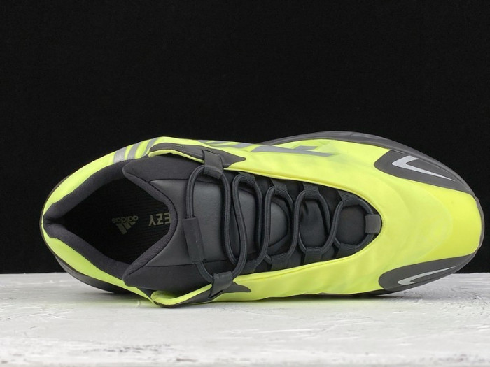 ADIDAS Yeezy Boost 700 MNVN Phosphor  FY3727