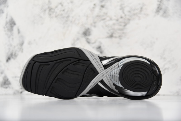 BLCG 5.0 TYREX 20SS RUNWAY 617535 W2CB1 1081