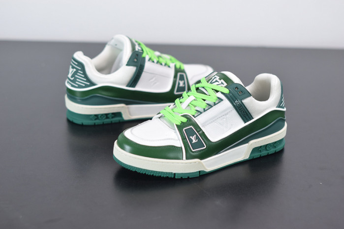 LV SNEAKER LOW YEE-001