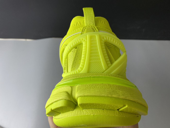 BLCG Track.2 Flourescent Yellow 568615 W2GN5 5818